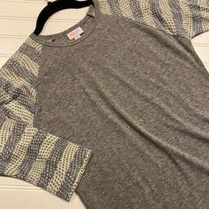 NWT Lularoe Randy Baseball Tee Size XS (2-4)